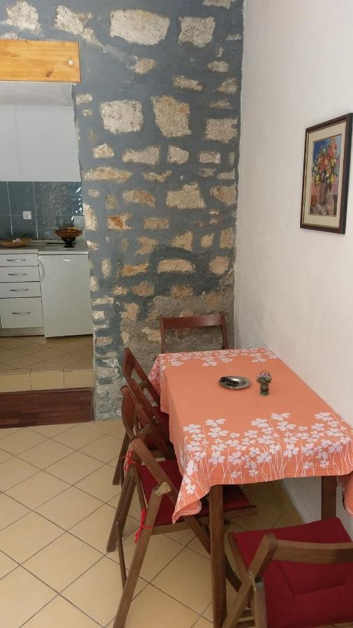 Appartement In Einem Dalmatischen Haus In Novigrad-Dalmatien Neben Zadar Novigrad  Extérieur photo